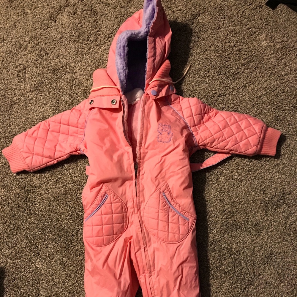 Toddler girl’s snowsuit